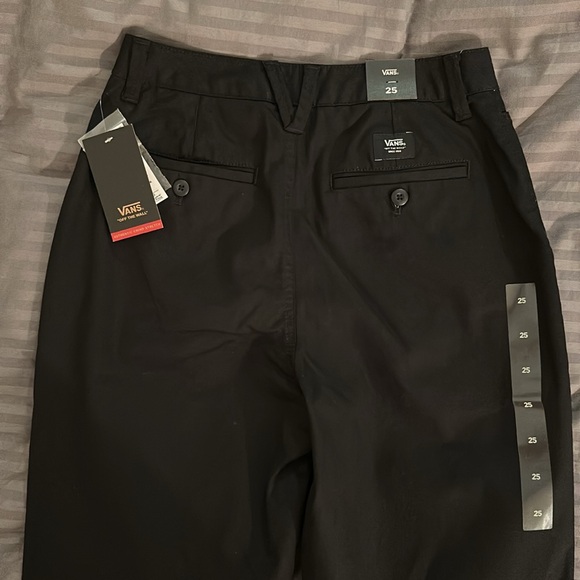 2/$30 NWT Women’s Vans relaxed chinos, size 25 - Picture 5 of 6